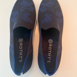 Rothy's Navy & Black Camouflage Knit Slip-On Shoes - New without Box